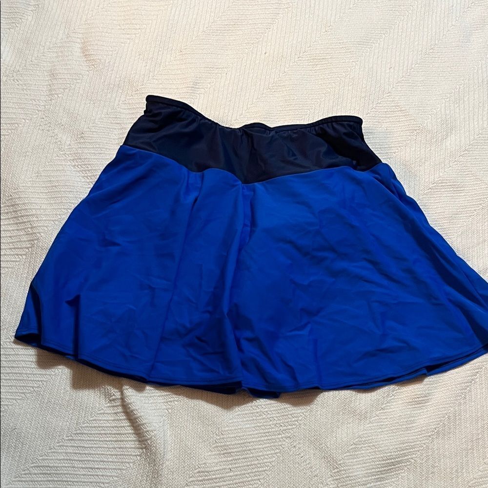 Bolder athletics Disney Toy Story pizza planet skirt - Picture 2 of 4